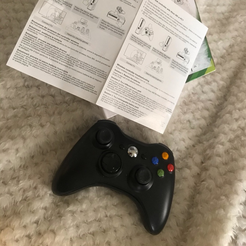 Wireless Gaming Controller